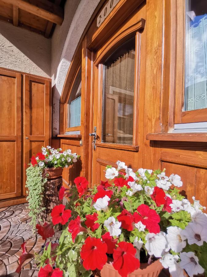 Snowflake Apartment Livigno Exterior foto
